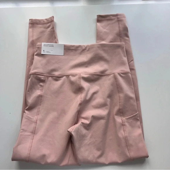 American Eagle The Everything Pocket Legging Size Medium - Picture 6 of 8